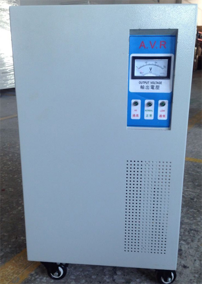 三相400V稳压器产品图