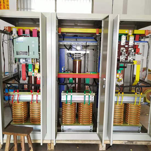 三相电压输入不平衡电网补偿稳压