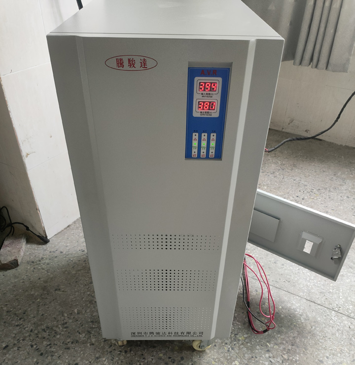 三相稳压器100kw