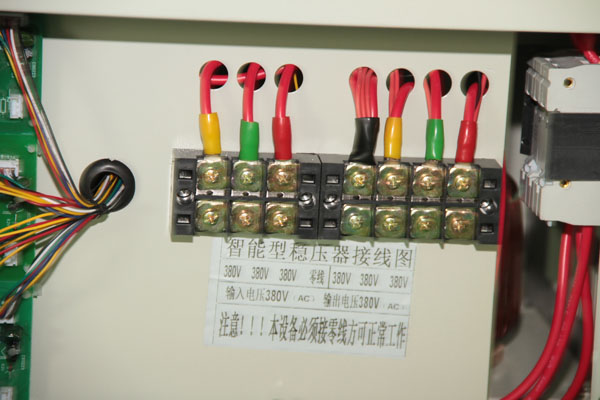 三相四线380伏稳压器完整接线示意图及注意事项